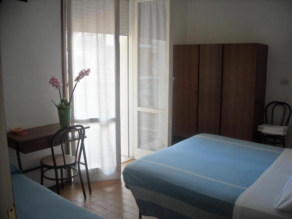 Hotel Mirella Rimini Room photo