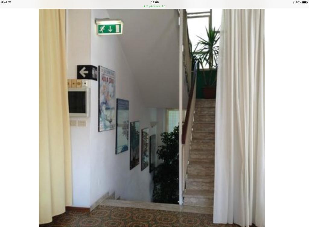 Hotel Mirella Rimini Exterior photo