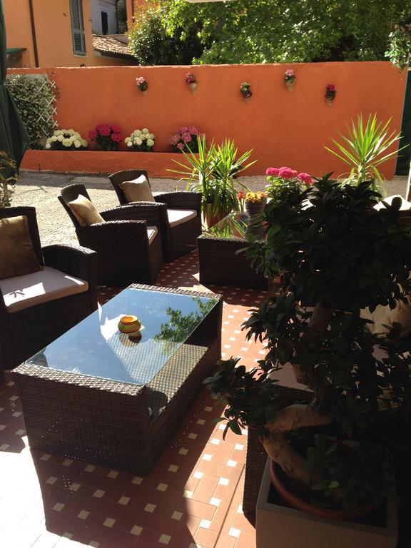 Hotel Mirella Rimini Exterior photo
