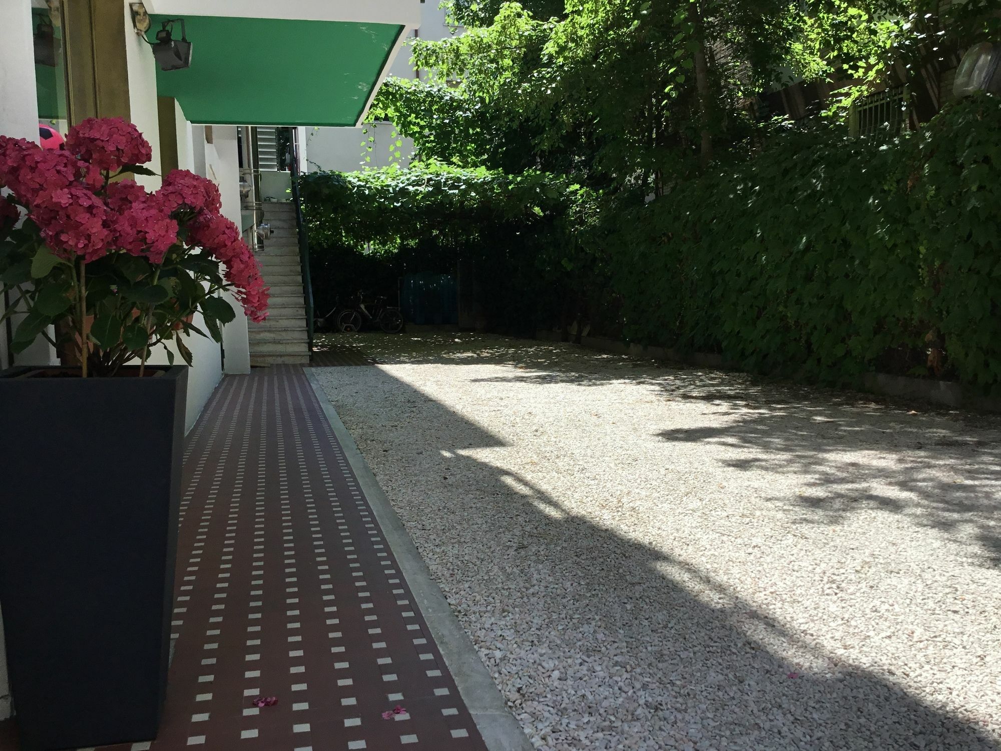 Hotel Mirella Rimini Exterior photo